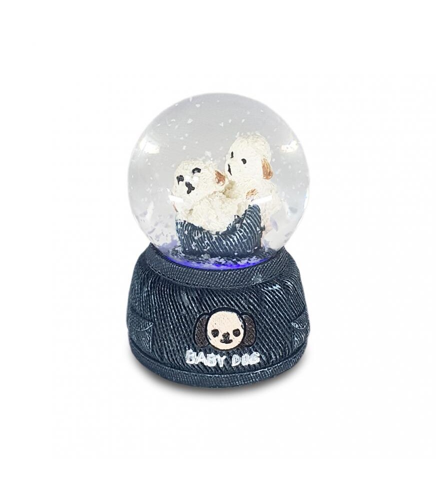 Siyah Yavru Köpekler Minik Kar Küresi