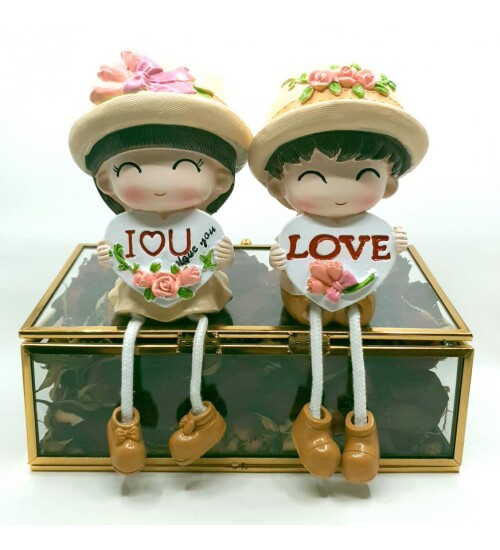 Ayakları Sallanan Şapkalı Çift Biblo