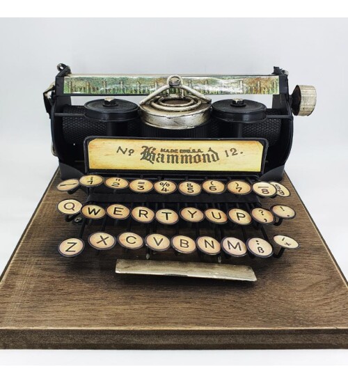 Dekoratif Metal Daktilo