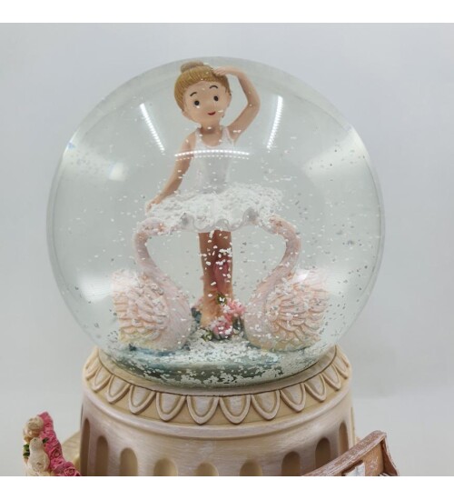 Kar Küresi Balerin Dönence