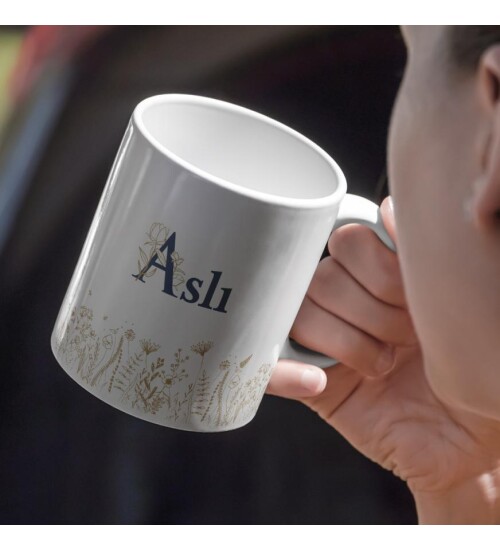 Kişiye Özel Altıgen Çiçek Desenli İsim ve Harf Baskılı Kupa HK108