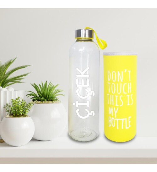 Kişiye Özel İsimli Renkli Kılıflı Cam Su Şişesi 750 ml