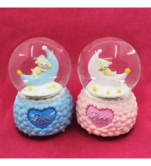 Love Uzay Motorlu Müzikli Kar Küresi