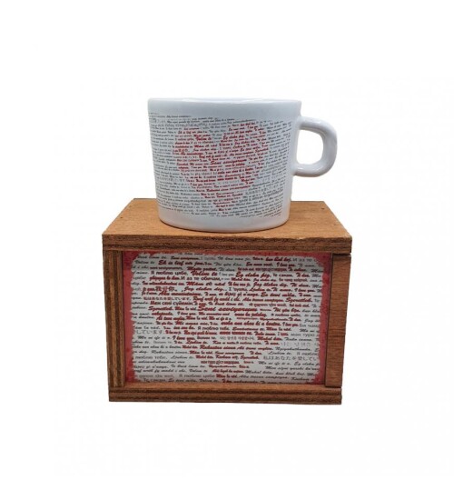 100 Dilde Seni Seviyorum Ahşap Kutulu Kupa Bardak