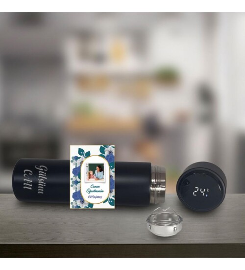 Kişiye Özel Öğretmenler Günü Özel Dijital Sıcaklık Göstergeli Süzgeçli Siyah Termos 450 Ml HK2347