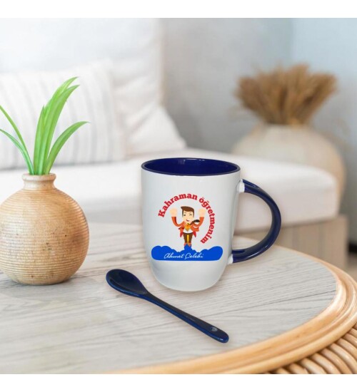 Kişiye Özel Öğretmenler Günü Baskılı İçi ve Kulbu Mavi, Kaşıklı Porselen Kupa Bardak HK2330