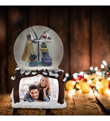 Kişiye Özel Fotoğraf Çerçeveli Aşıklar Işıklı Müzikli Otomatik Kar Küresi
